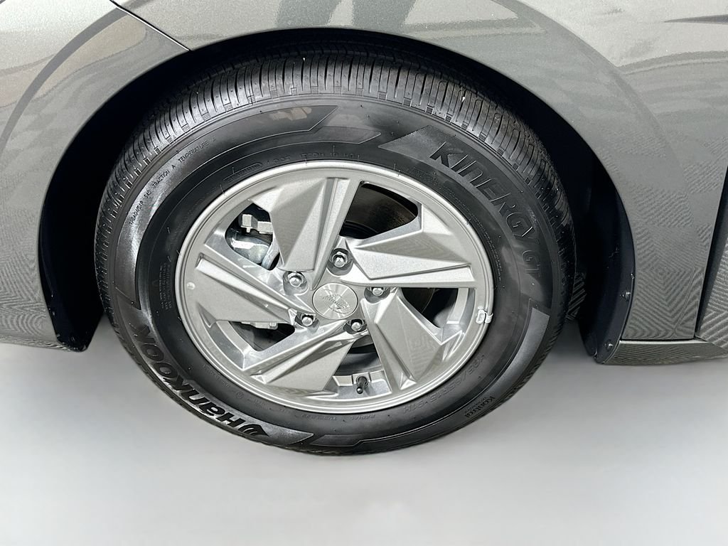 Used 2026 Gray Hyundai SE image 29