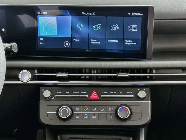 New 2026 Hyundai TUCSON SE