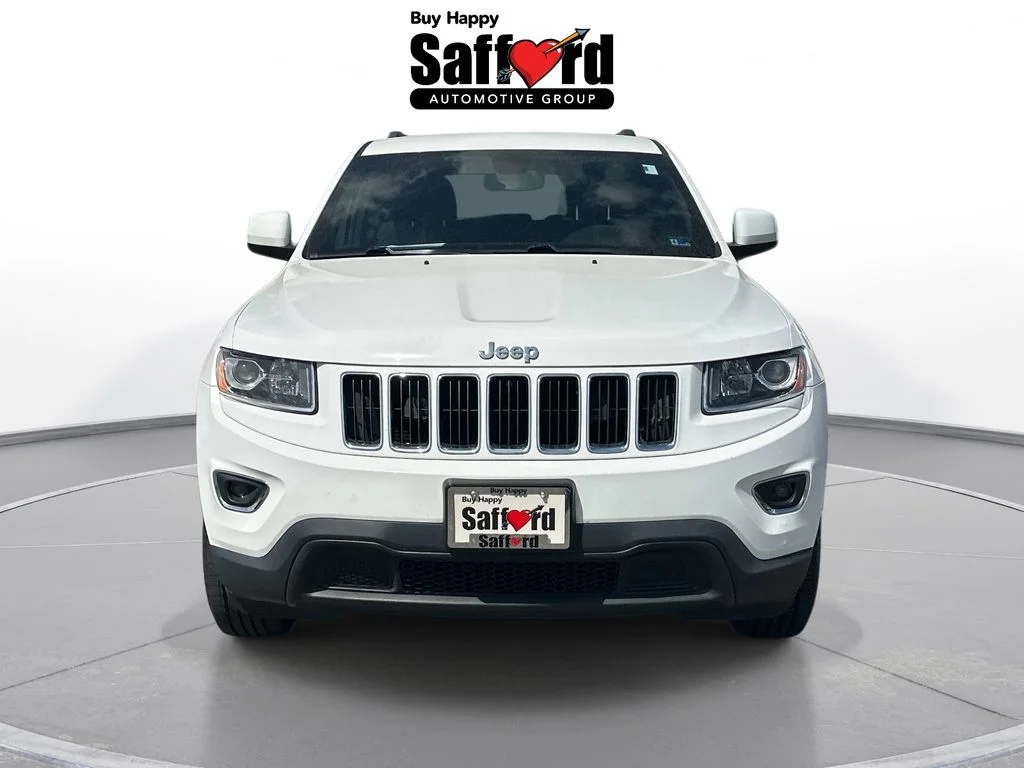 Used 2015 White/off-white Jeep Laredo image 8
