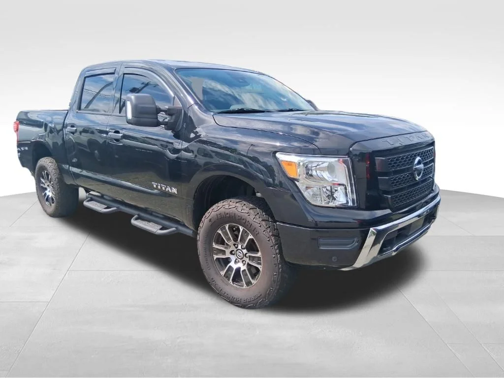 Used 2022 Black Nissan SV image 15