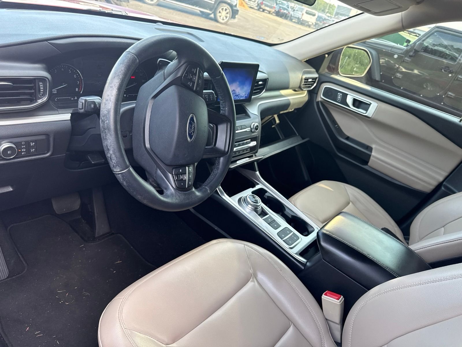 Used 2020 Red Ford XLT image 2