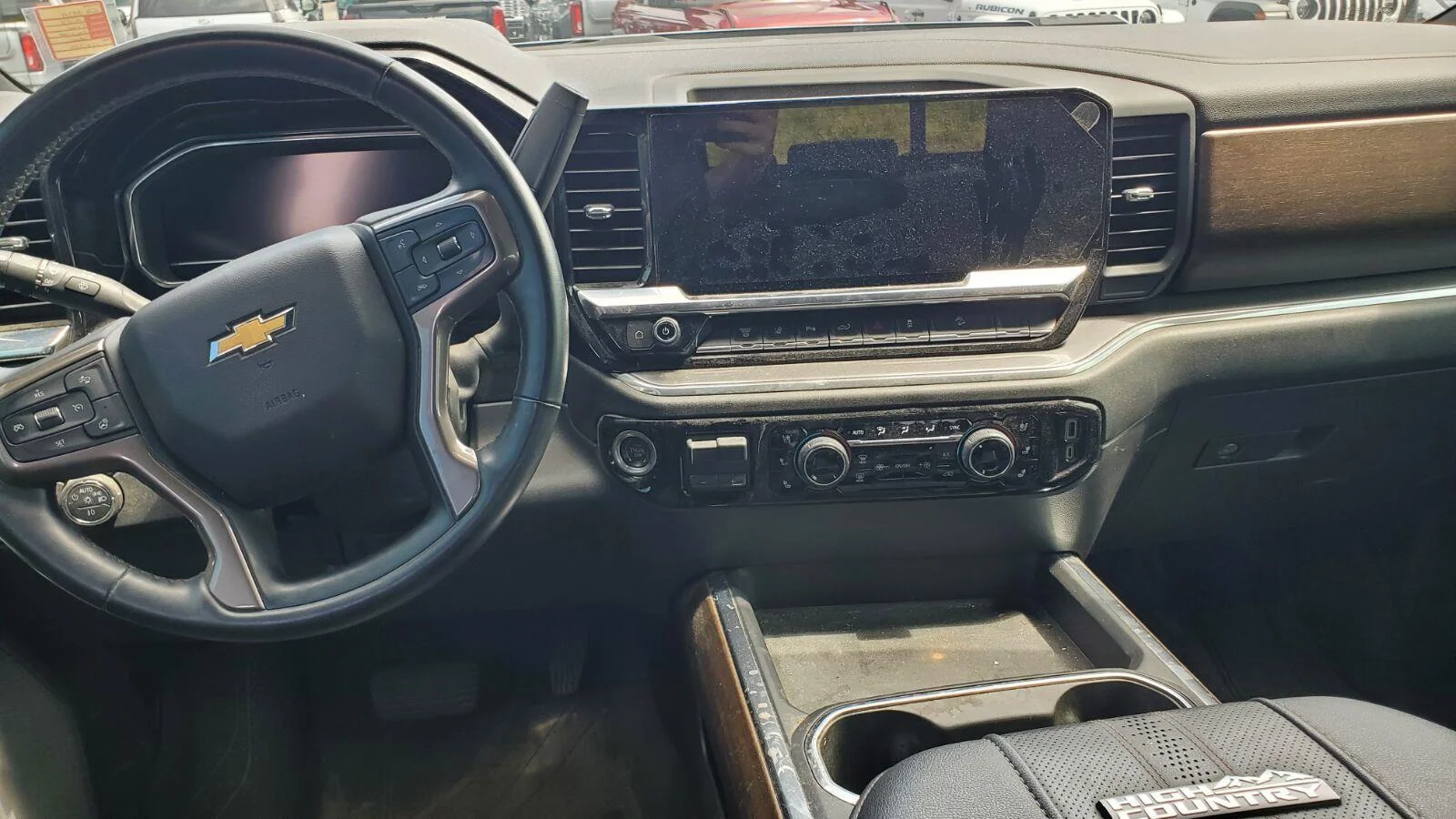 Used 2024 Sterling Gray Metallic Chevrolet High Country image 7