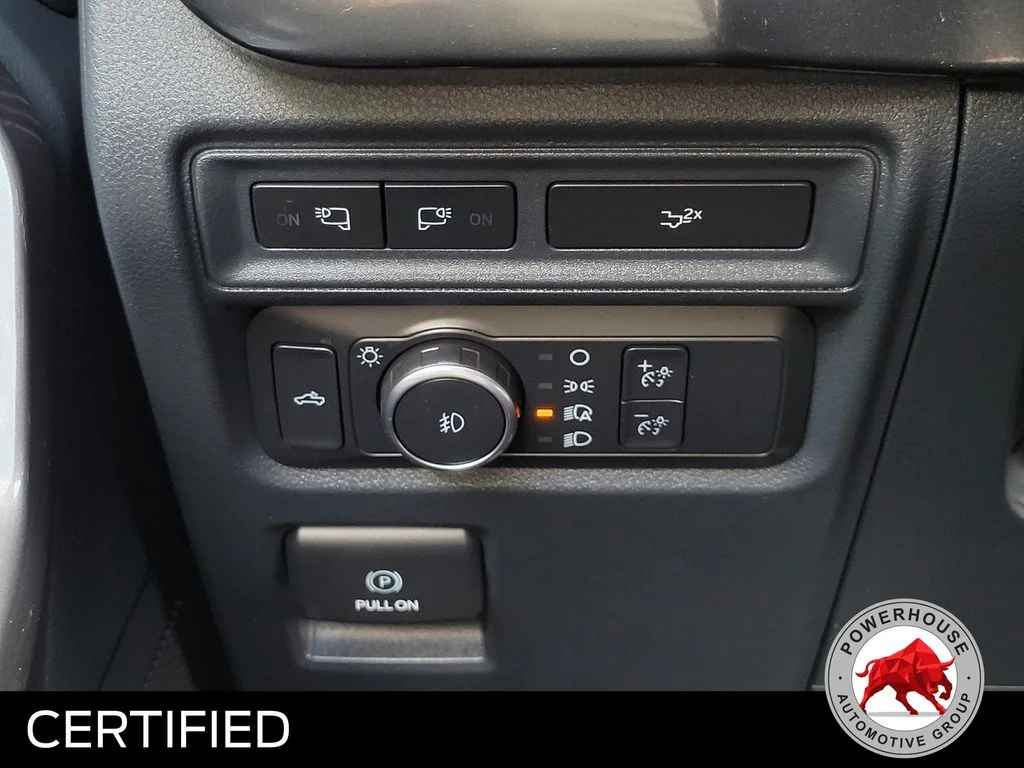 Used 2022 Gray Ford XLT image 27