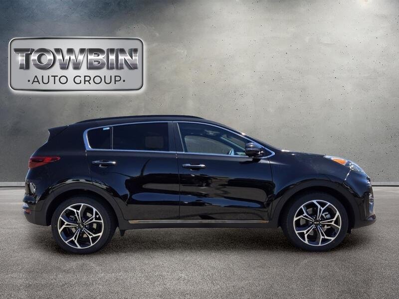 Used 2020 Black Cherry Pearl KIA SX TURBO FWD image 3