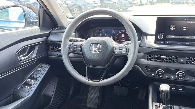 Used 2023 Canyon River Blue Metallic Honda EX image 24