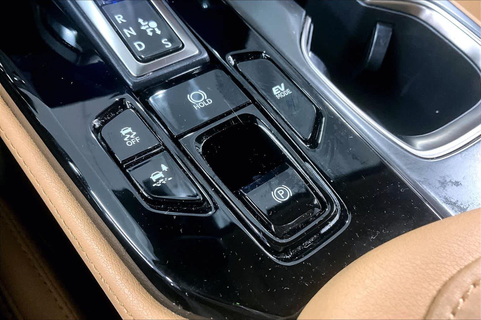 2025 Lexus NX Hybrid 350h - Photo 33