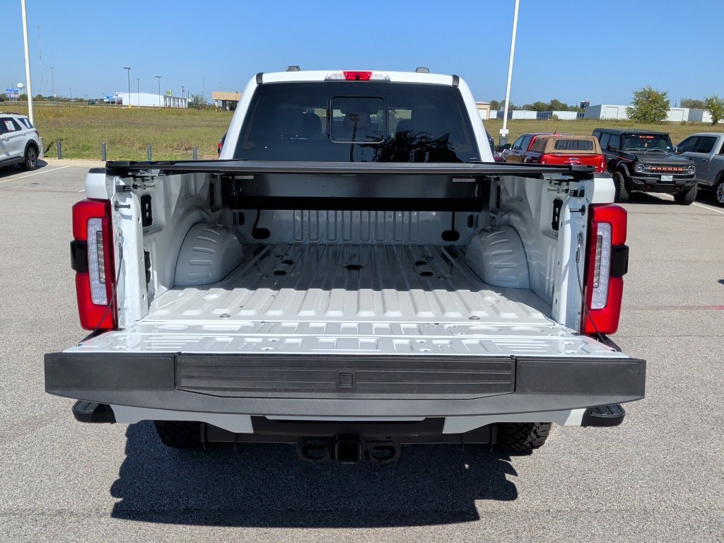 New 2027 Star White Metallic Tri-Coat Ford F-250® Platinum® image 43