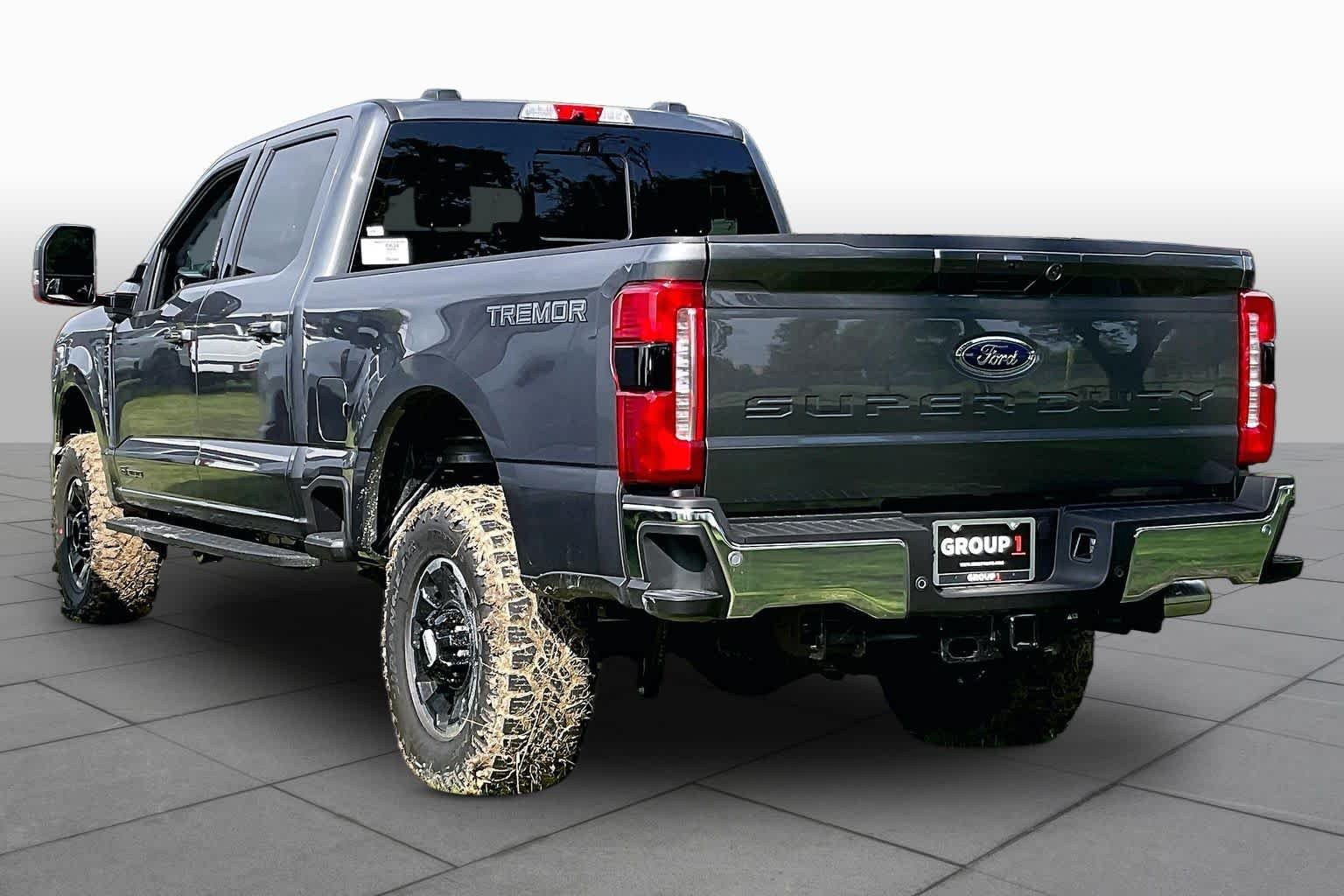 New 2026 Carbonized Gray Metallic Ford F-250® Lariat® image 9