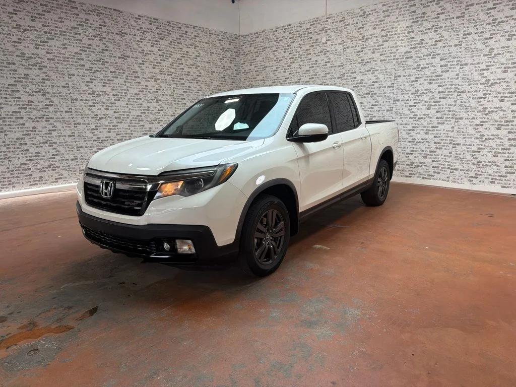 Used 2019 White Diamond Pearl Honda Sport image 3