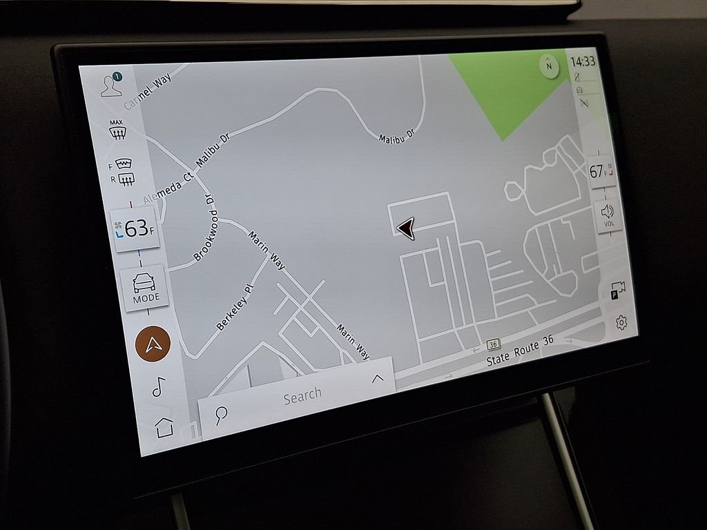 New 2026 Santorini Black Land Rover Belgravia Edition image 15