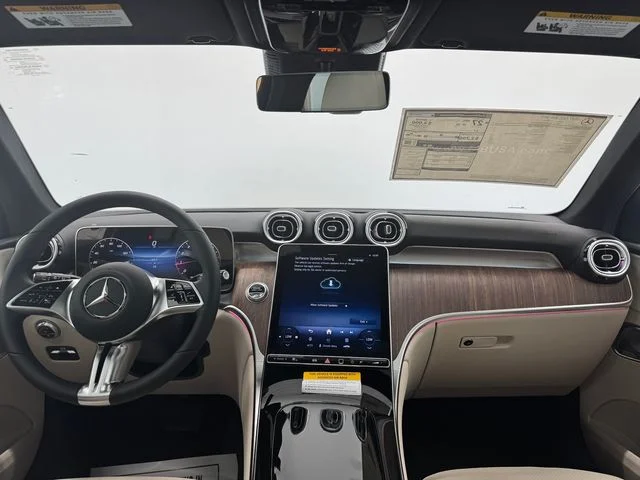 New 2027 White Mercedes-Benz GLC 300 image 6