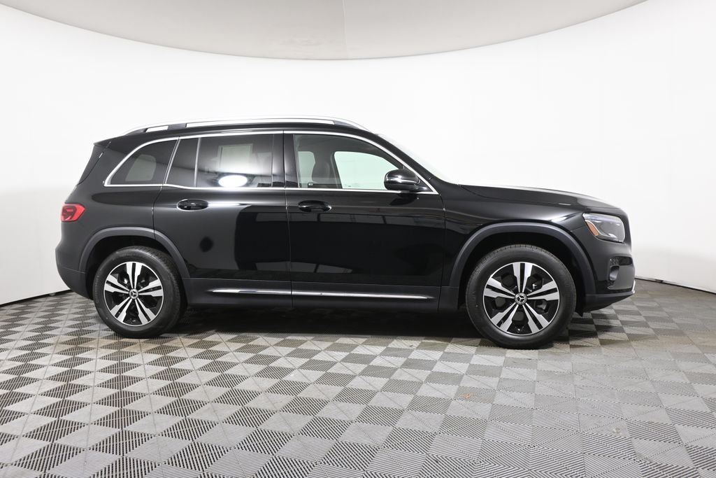 Certified Used 2026 Night Black Mercedes-Benz GLB 250 image 8