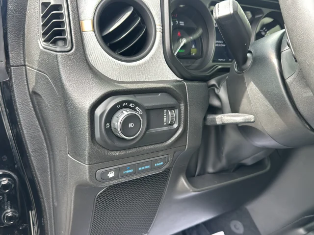 Used 2024 Black Jeep Sport S 4xe image 28