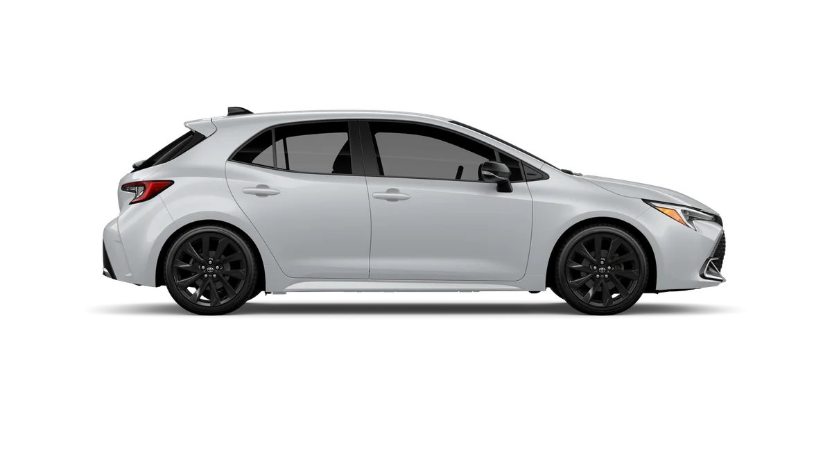 New 2027 Ice Cap Toyota XSE image 12