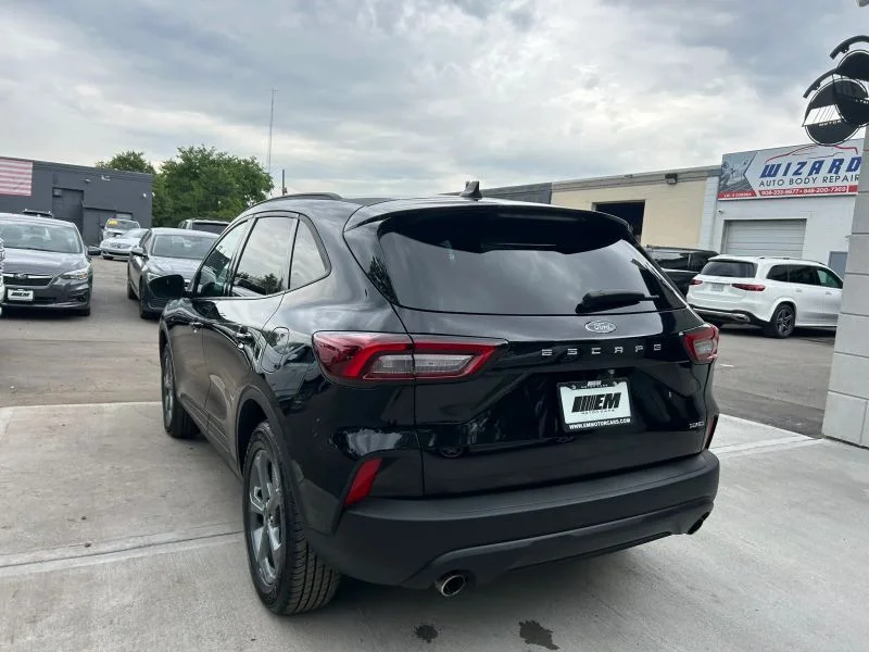 Used 2025 Black Ford ST-Line Sport Utility 4D image 49