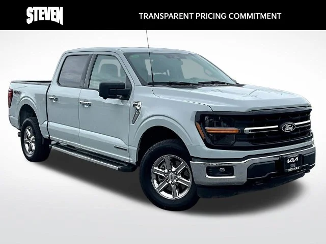 Used 2024 White Ford XLT image 1