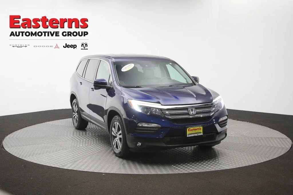 Used 2017 Blue Honda EX-L image 50