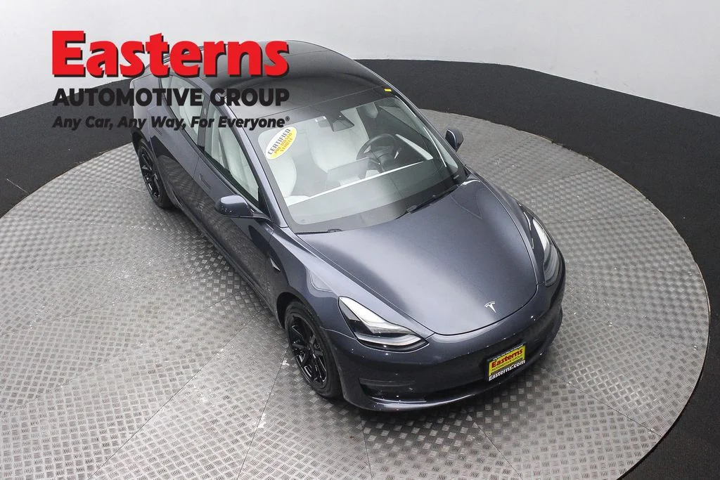 Used 2023 Gray Tesla Base image 3