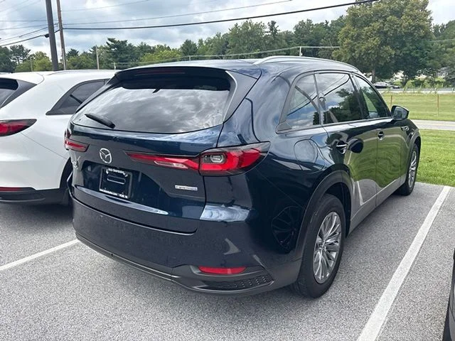 Used 2024 Blue Mazda Preferred image 5