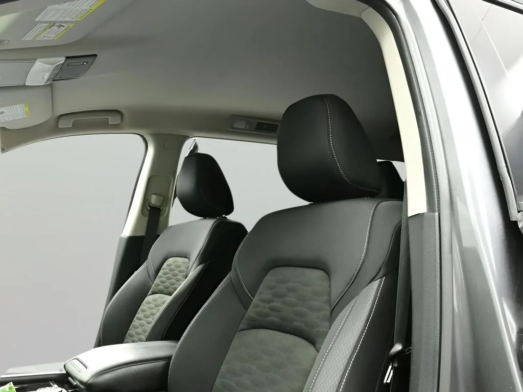 Used 2025 Gun Metallic Nissan SV image 21
