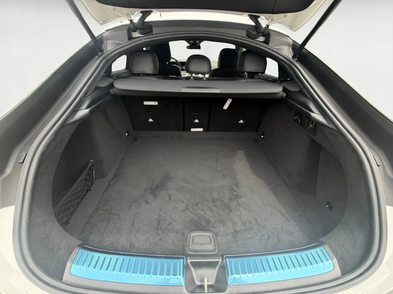 New 2026 Manufaktur Moon Mercedes-Benz AMG® GLE 63 S image 19