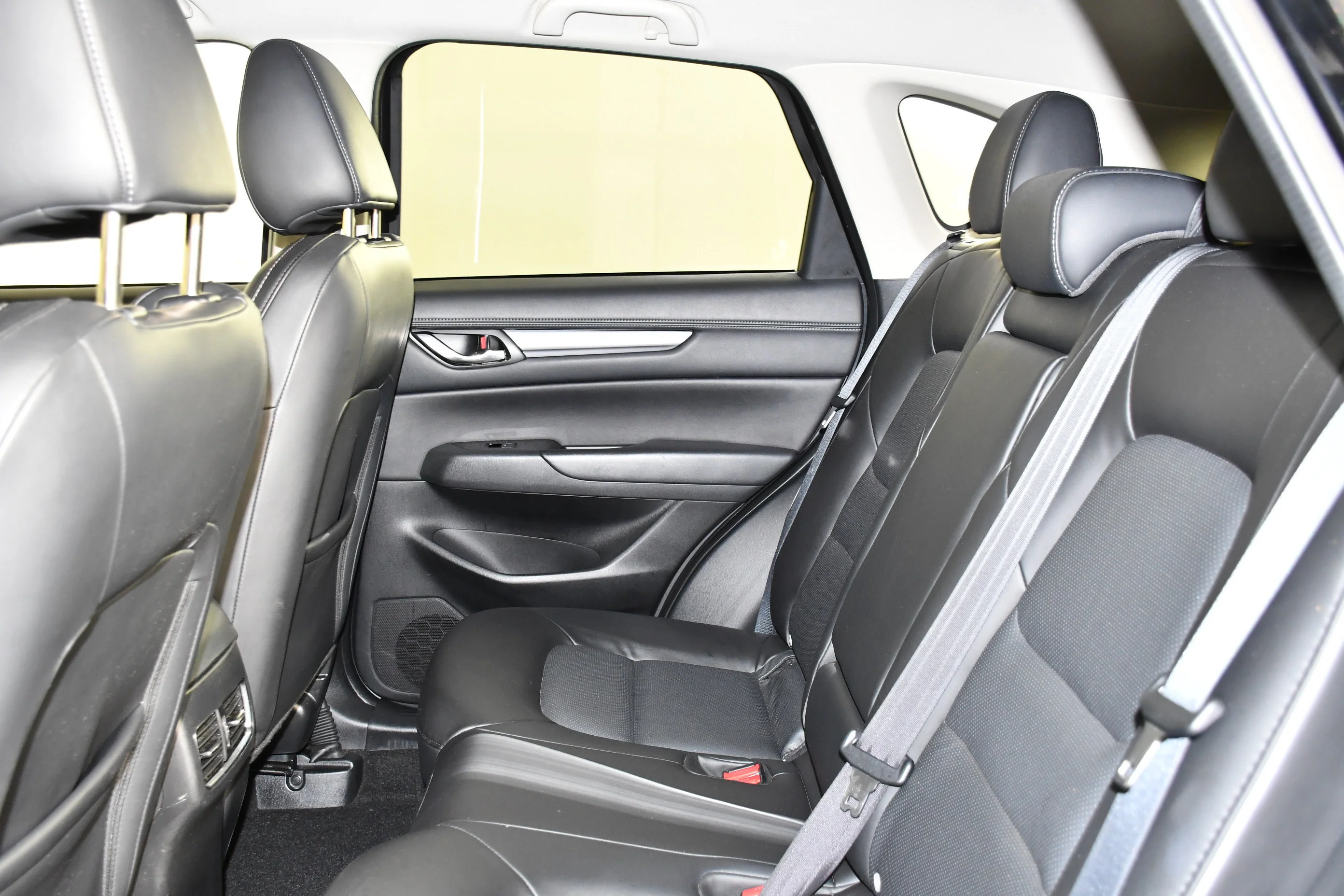 Used 2024 Jet Black Mica Mazda 2.5 S Select Package image 30