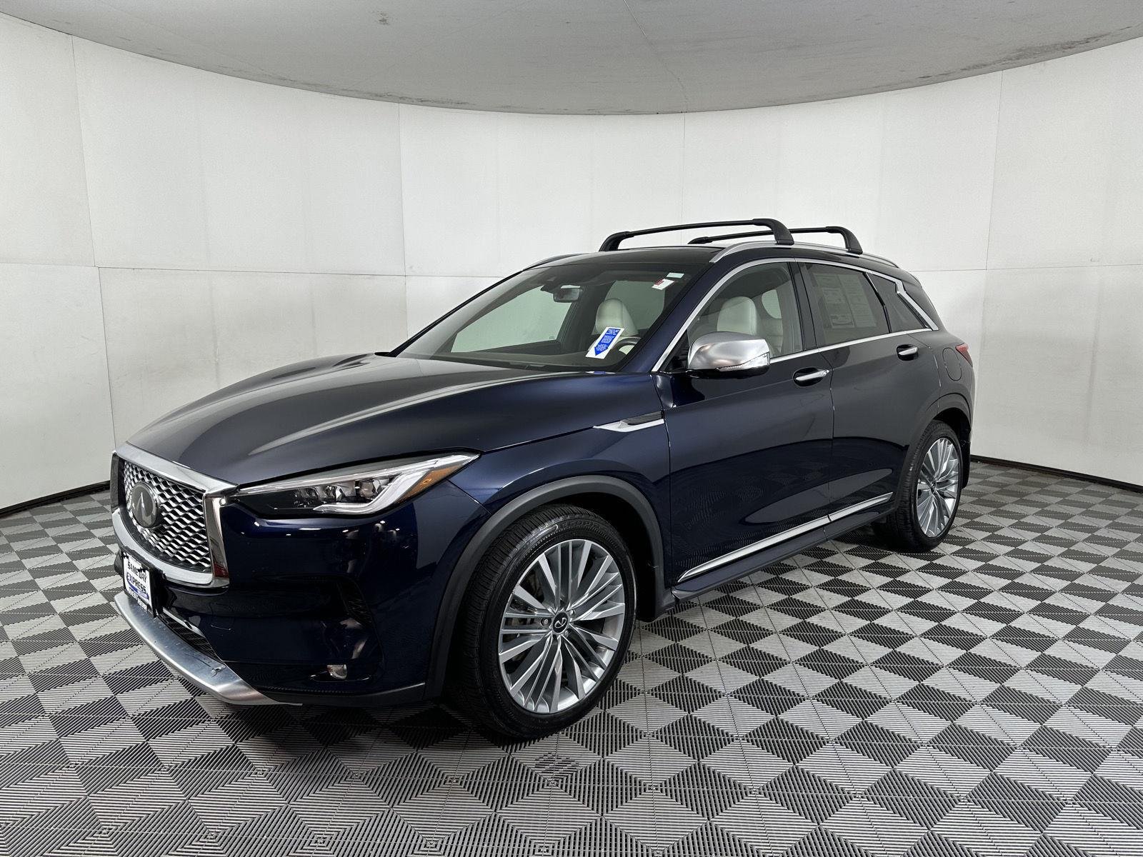 Used 2023 Hermosa Blue INFINITI AUTOGRAPH image 13