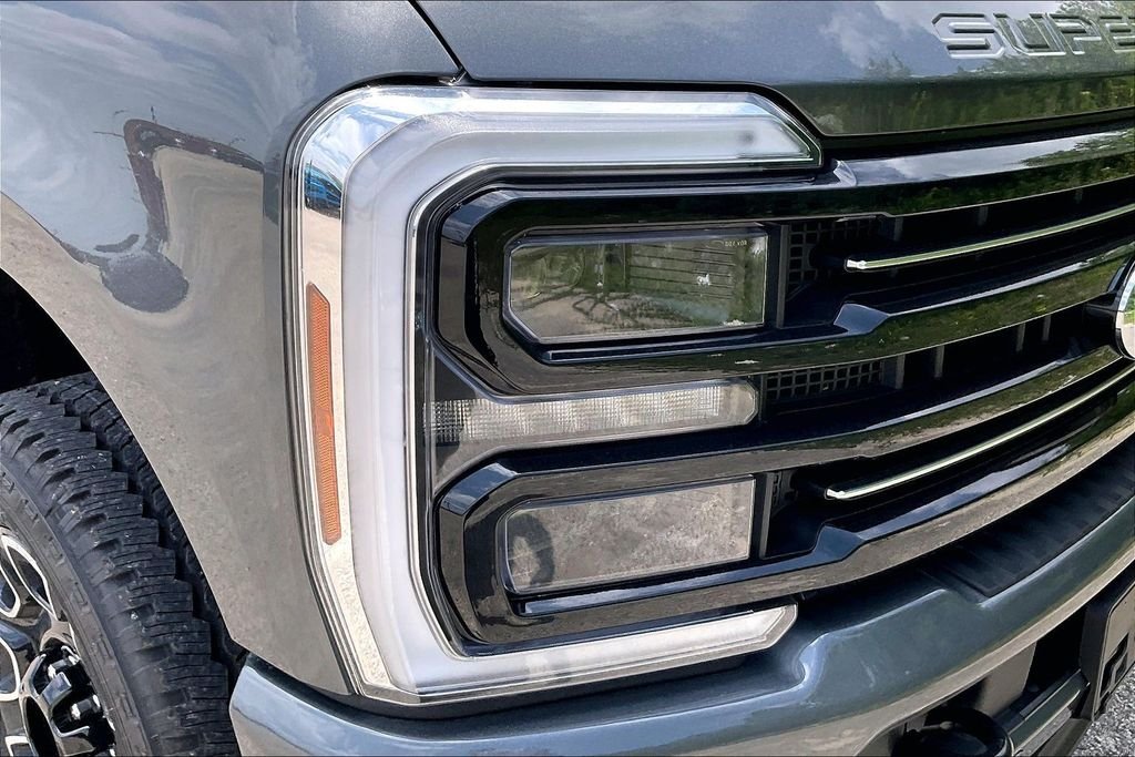 New 2026 Carbonized Gray Metallic Ford Platinum image 16
