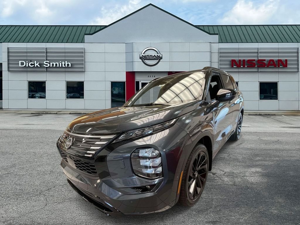 New 2026 Gray Nissan Platinum image 3