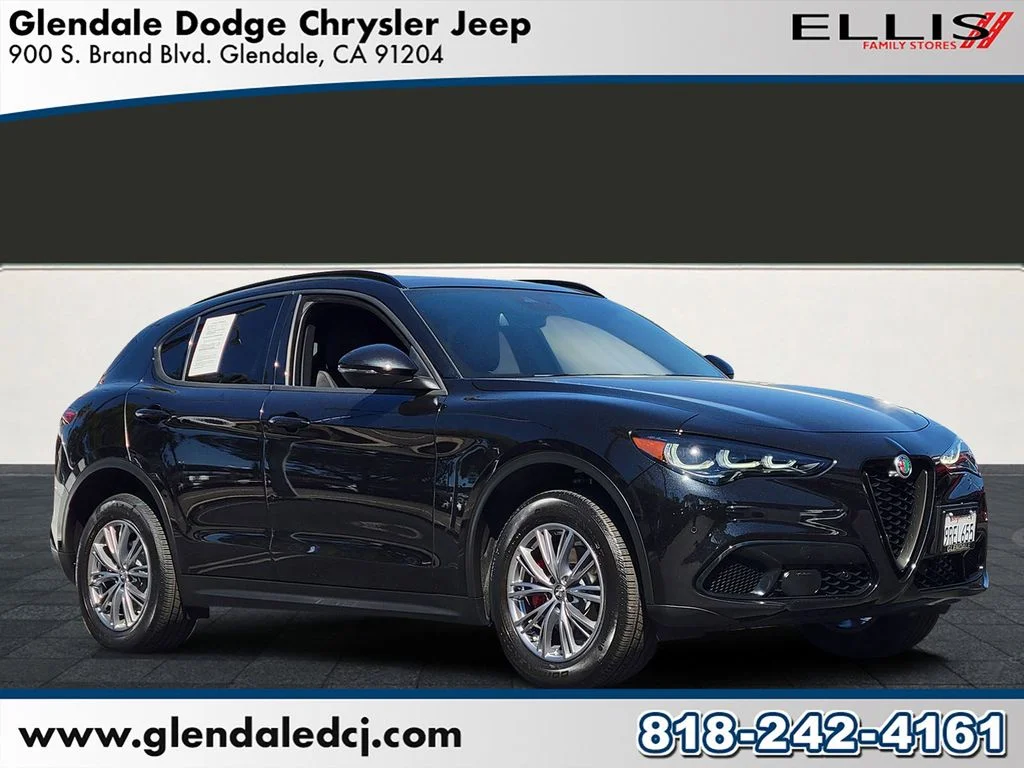 2024 Alfa Romeo Stelvio Sprint RWD's photo