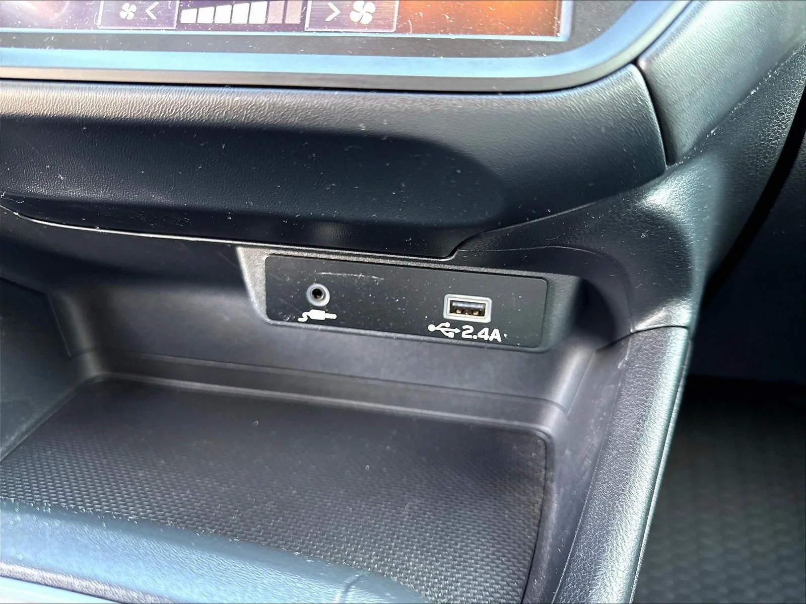 Used 2024 Sapphire Blue Pearl Subaru Base image 16