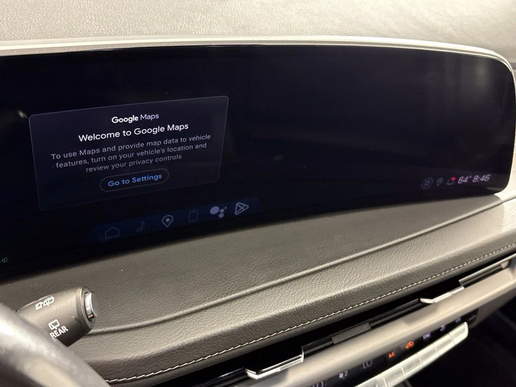 Used 2024 Silver Cadillac Premium Luxury image 41