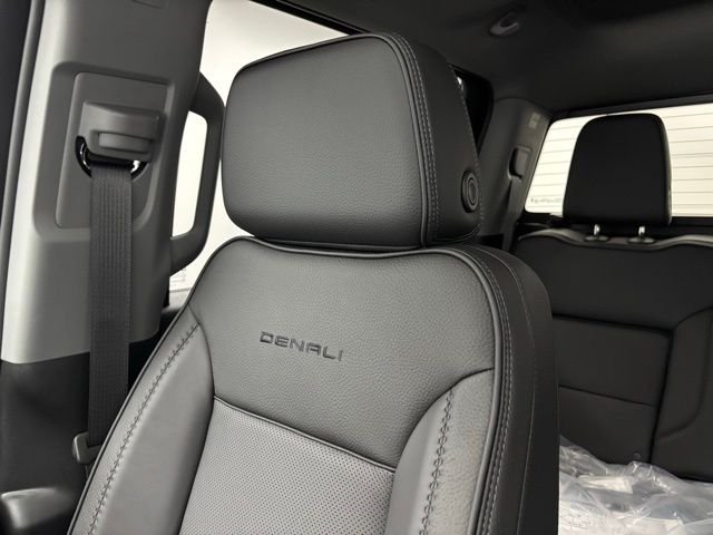 New 2026 Glacier White Tricoat GMC Denali image 43