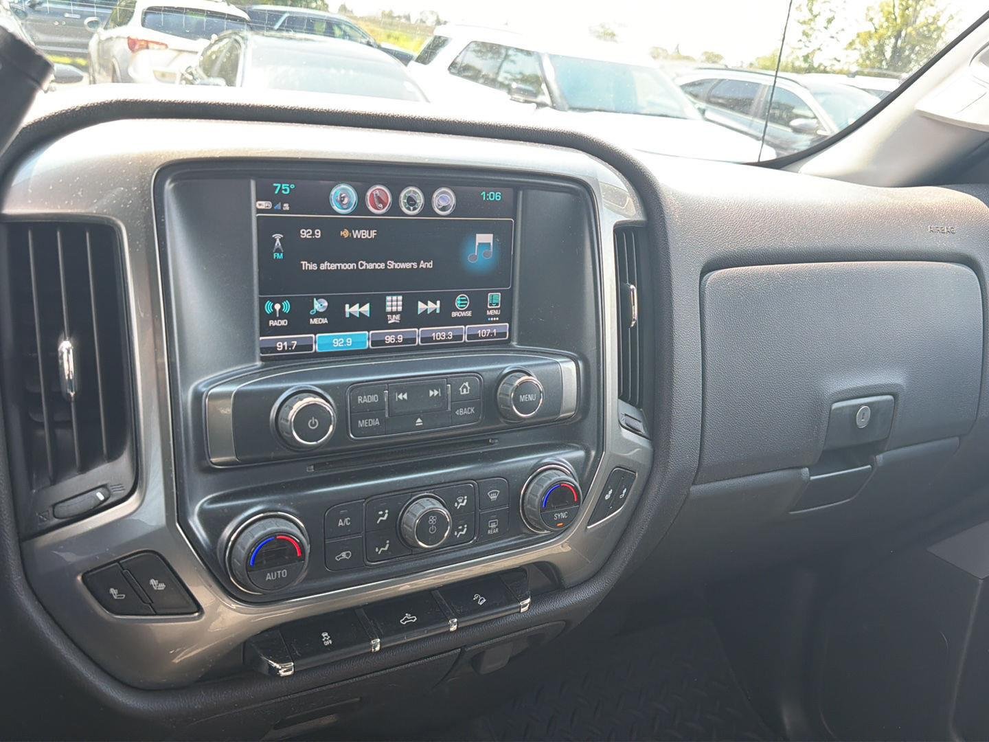 Used 2018 Black Chevrolet LT image 17