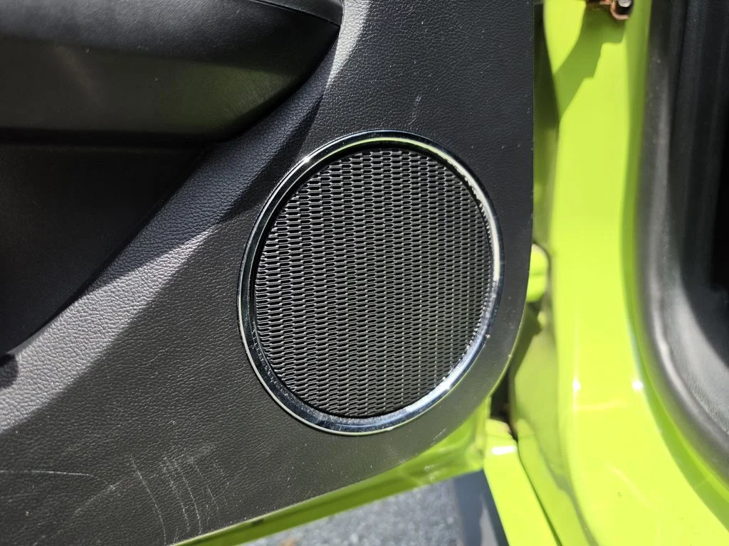 Used 2020  Ford GT Premium image 17