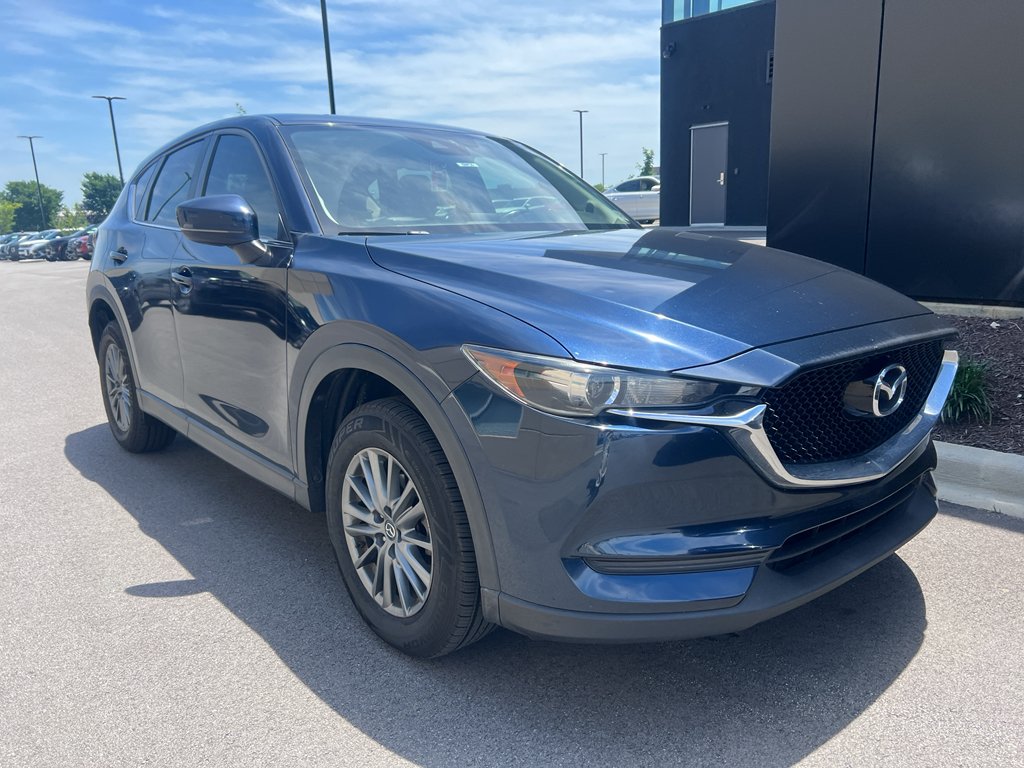 2017 Mazda CX-5 Touring auto's photo