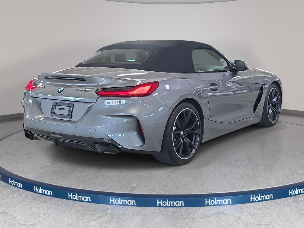 Certified Used 2025 Skyscraper Grey Metallic BMW sDrive M40i image 7