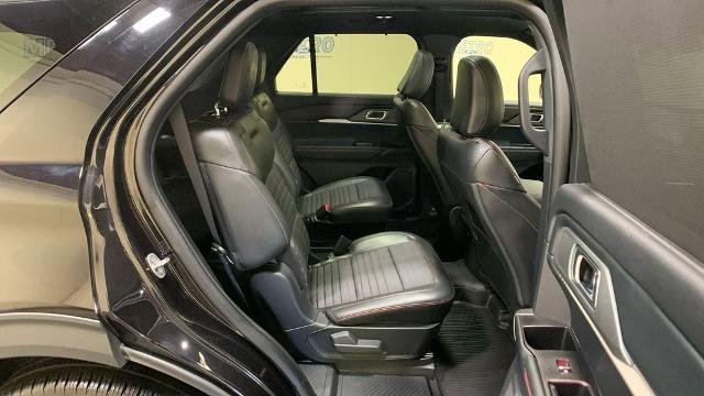 Certified Used 2025 Black Metallic Ford ST-Line image 68
