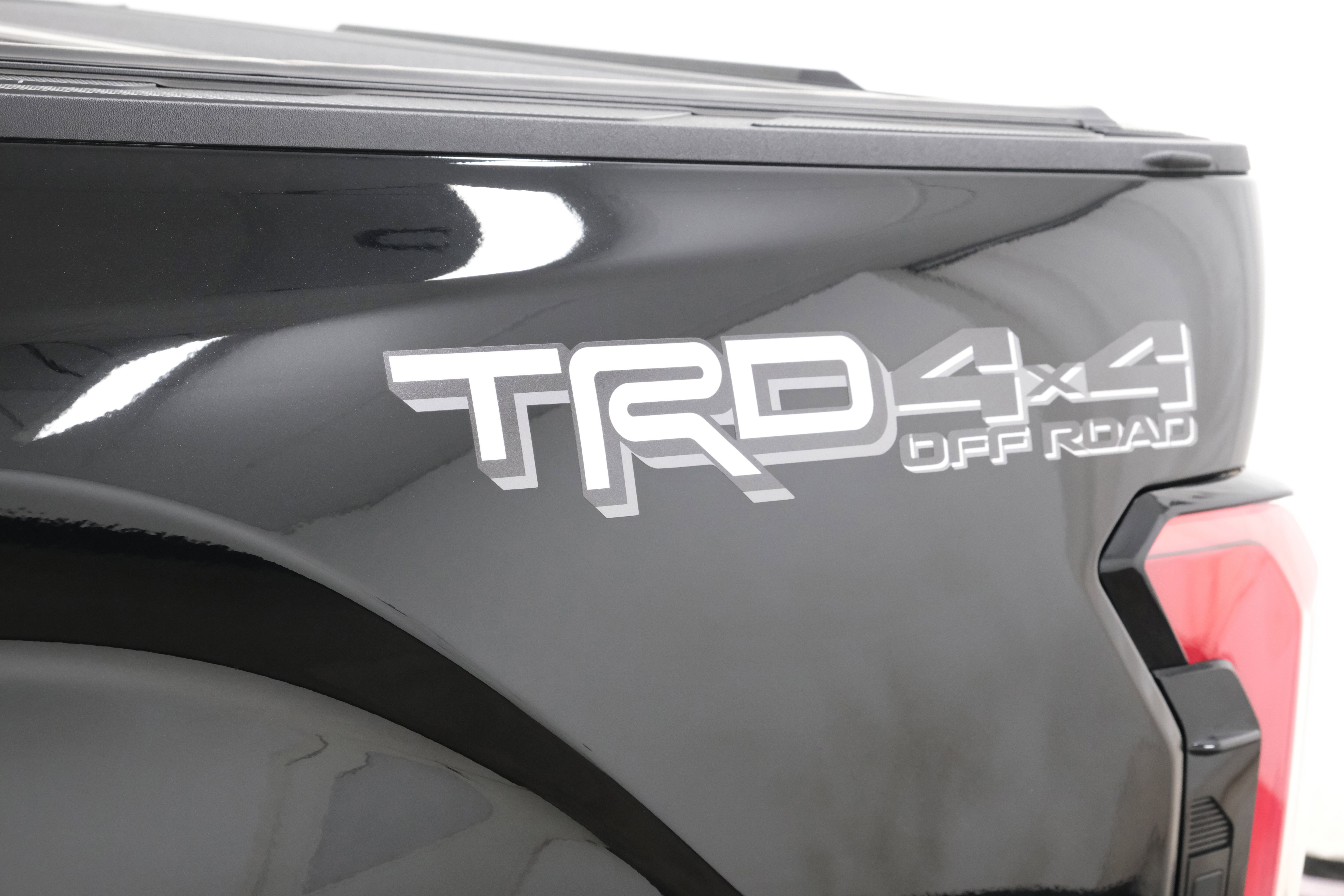 2025 Toyota Tundra Platinum - Photo 6