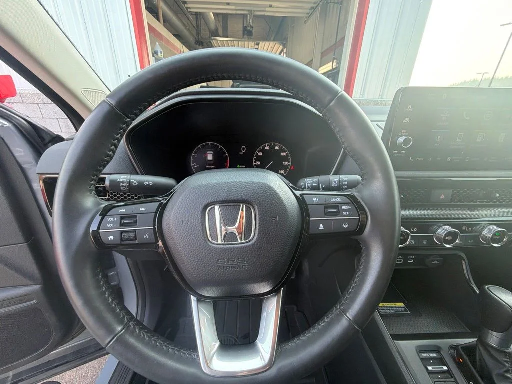 Used 2025 Gray Honda EX-L image 40