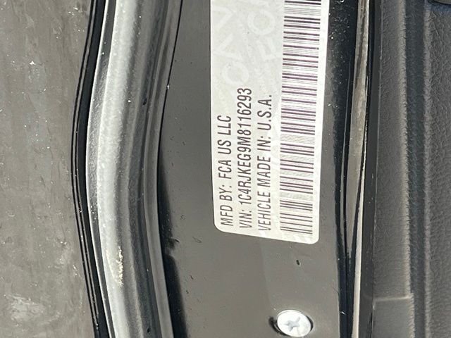 Used 2021 Black Jeep Summit image 33