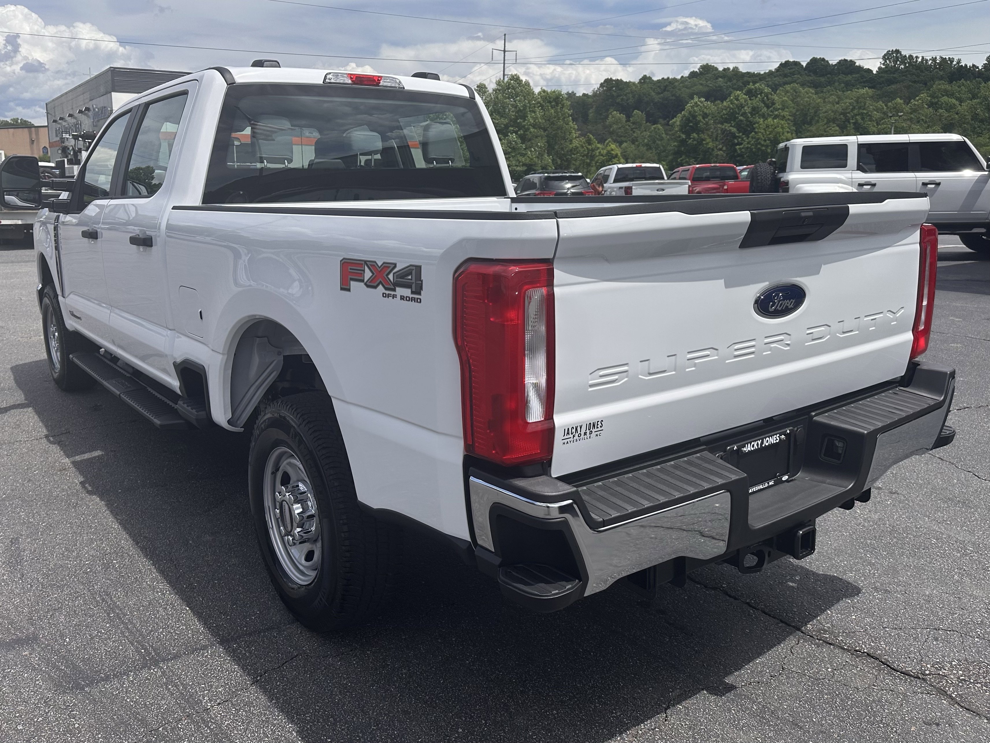 New 2026 Oxford White Ford F-250® XL image 8