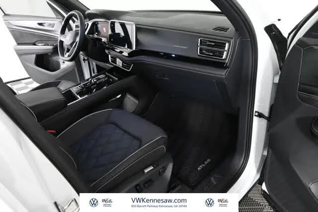 New 2026 opal white pearl Volkswagen 2.0T SEL Premium R-Line image 30