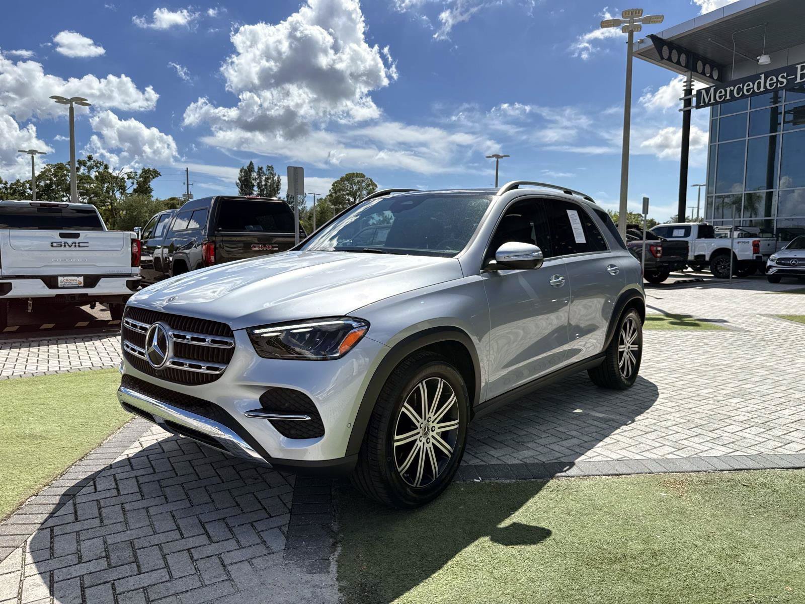 Used 2025 Silver Mercedes-Benz 350 image 2