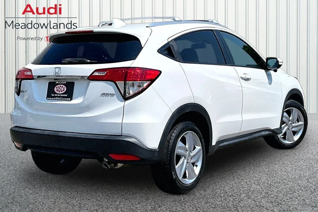 Used 2020  Honda EX image 6