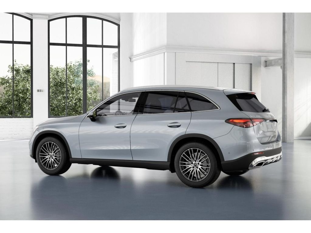 New 2027 Cirrus Silver Metallic Mercedes-Benz GLC 300 image 31