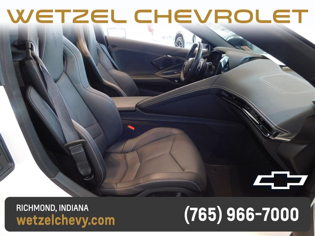 Used 2023 White Chevrolet Stingray image 15