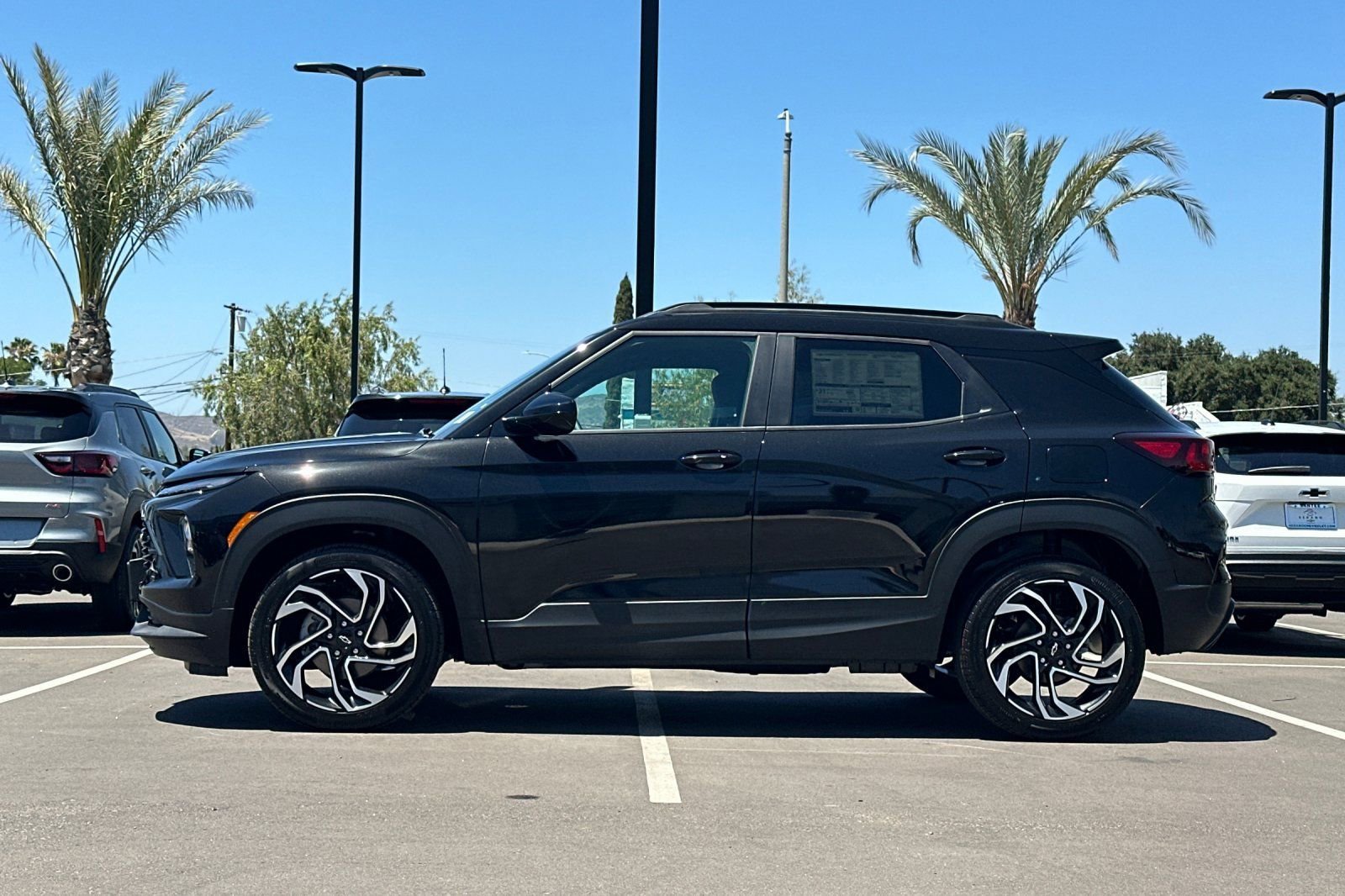 New 2026 Mosaic Black Metallic Chevrolet RS image 7