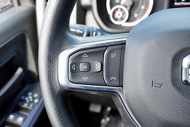 New 2026 Bright White Clear-Coat Exterior Paint RAM Tradesman image 41