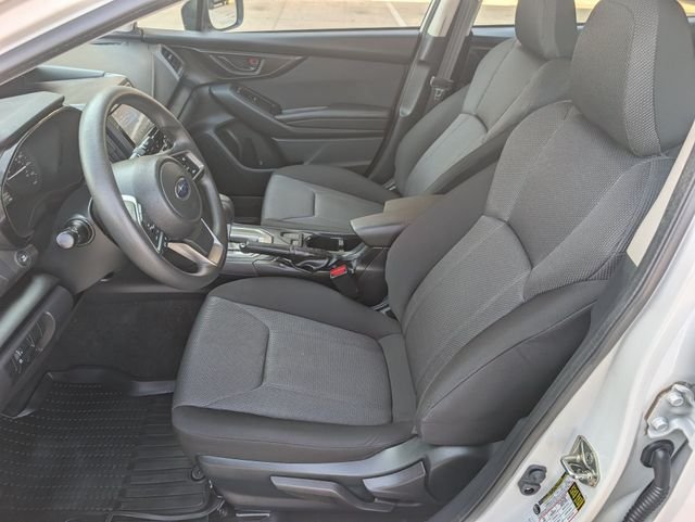 Used 2020 White Subaru Base image 8